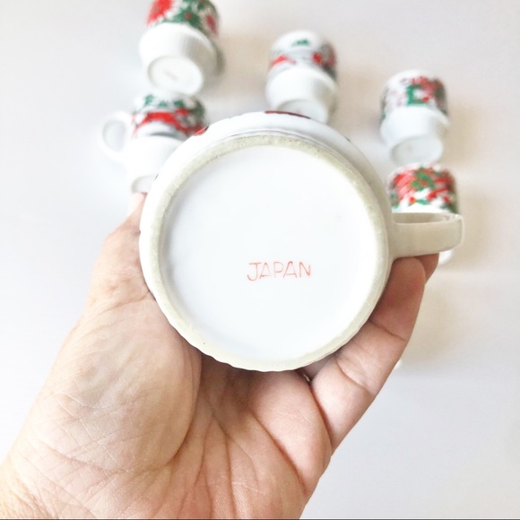 SOLD**Vintage Mid Century 50s 60s Christmas Stacking Cups Mugs Set of 8 - Picture 12 of 16